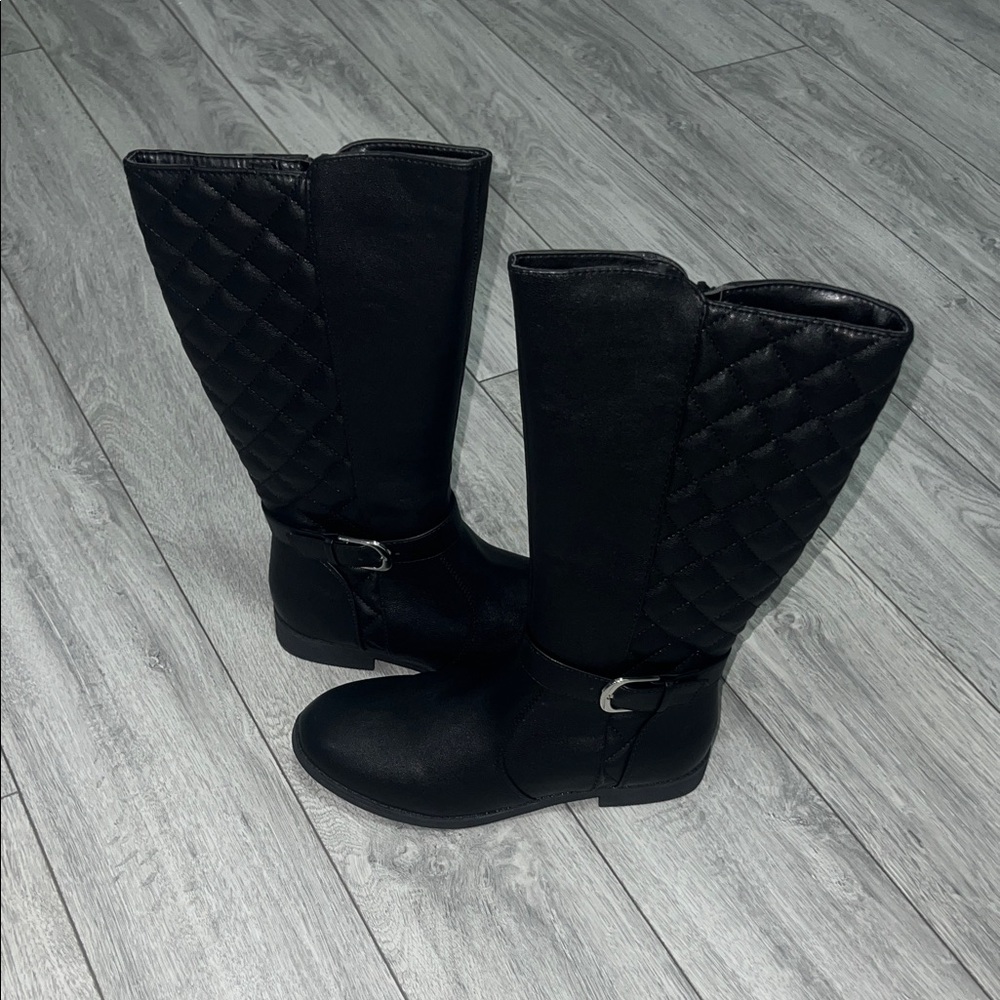 SO Girls Black Quilted Hip Hop Riding Boots NWOT